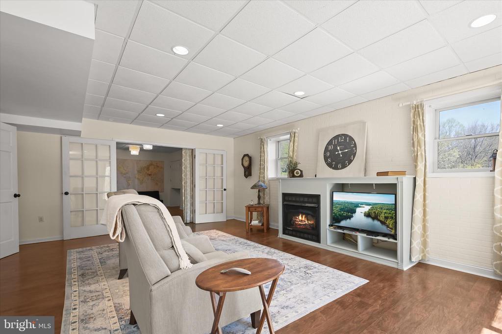 14289 OLD FREDERICK RD