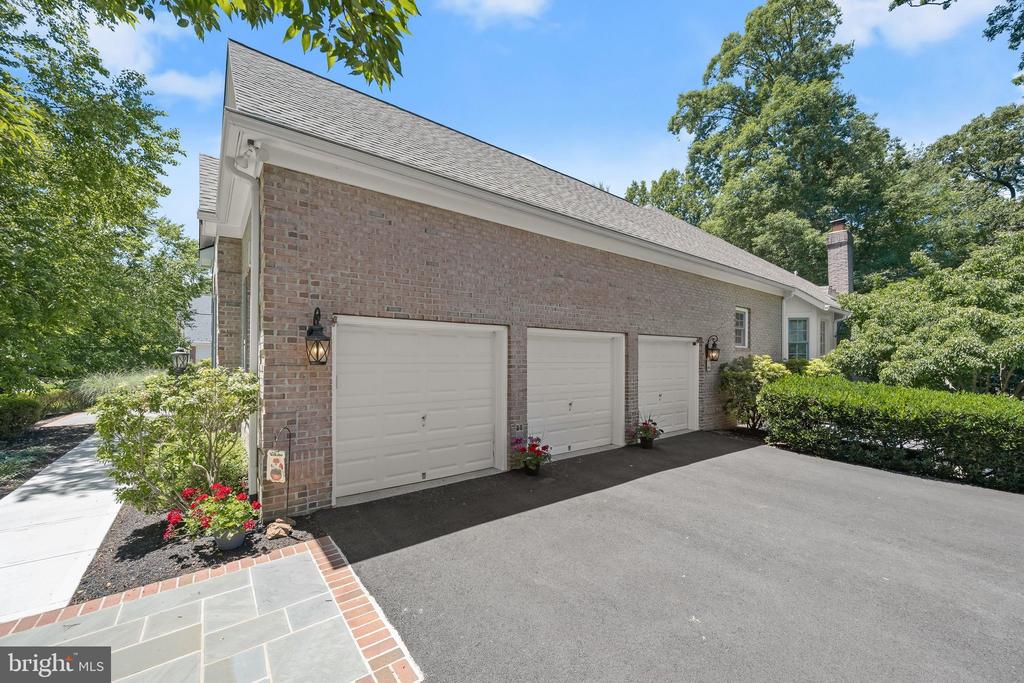 16904 OLD SAWMILL ROAD
