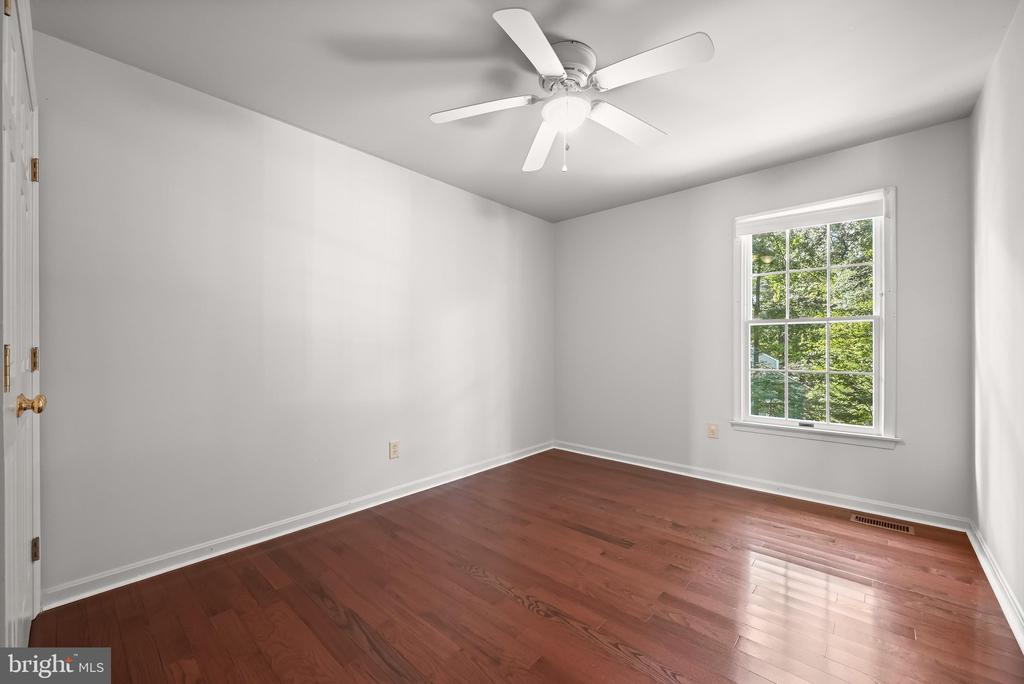 10604 HARPOON HILL