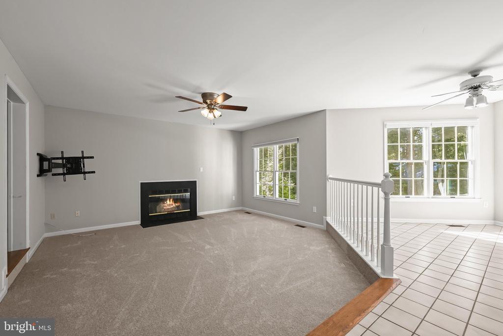 10604 HARPOON HILL