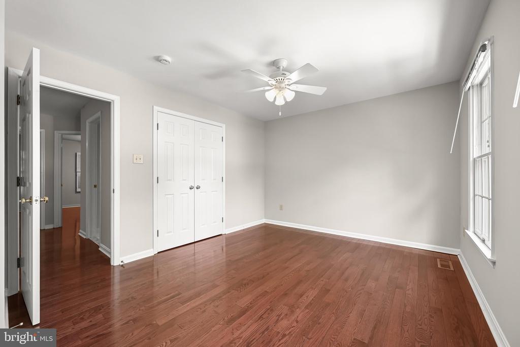 10604 HARPOON HILL