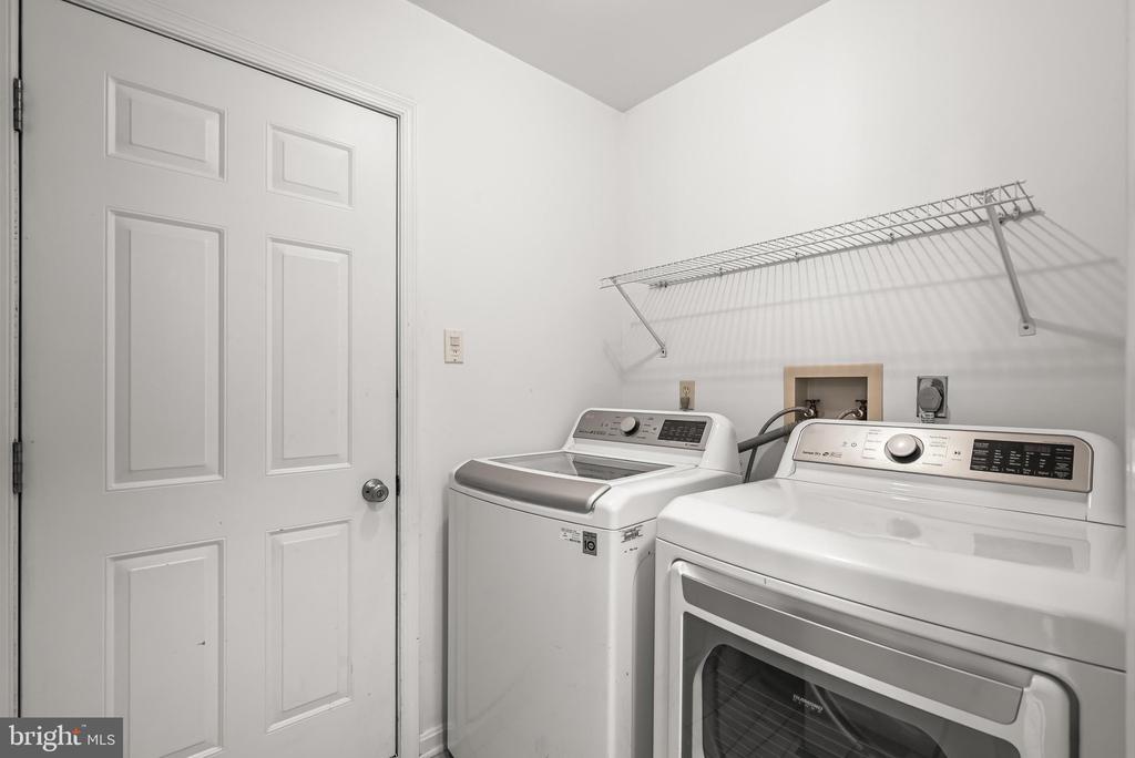 10604 HARPOON HILL