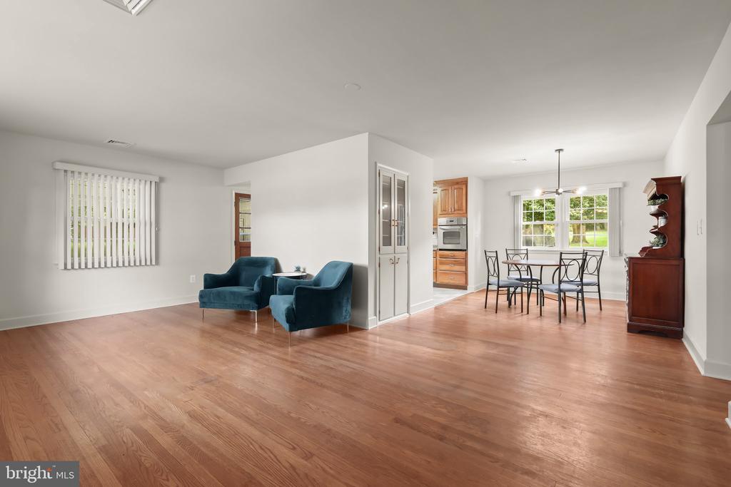 16707 FREDERICK ROAD
