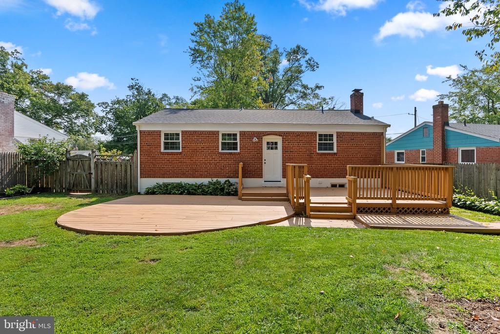11804 TIMBER LN