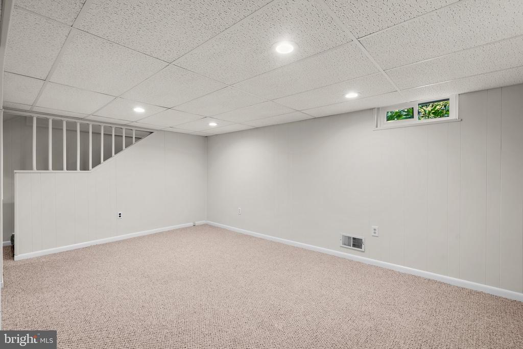 11804 TIMBER LN