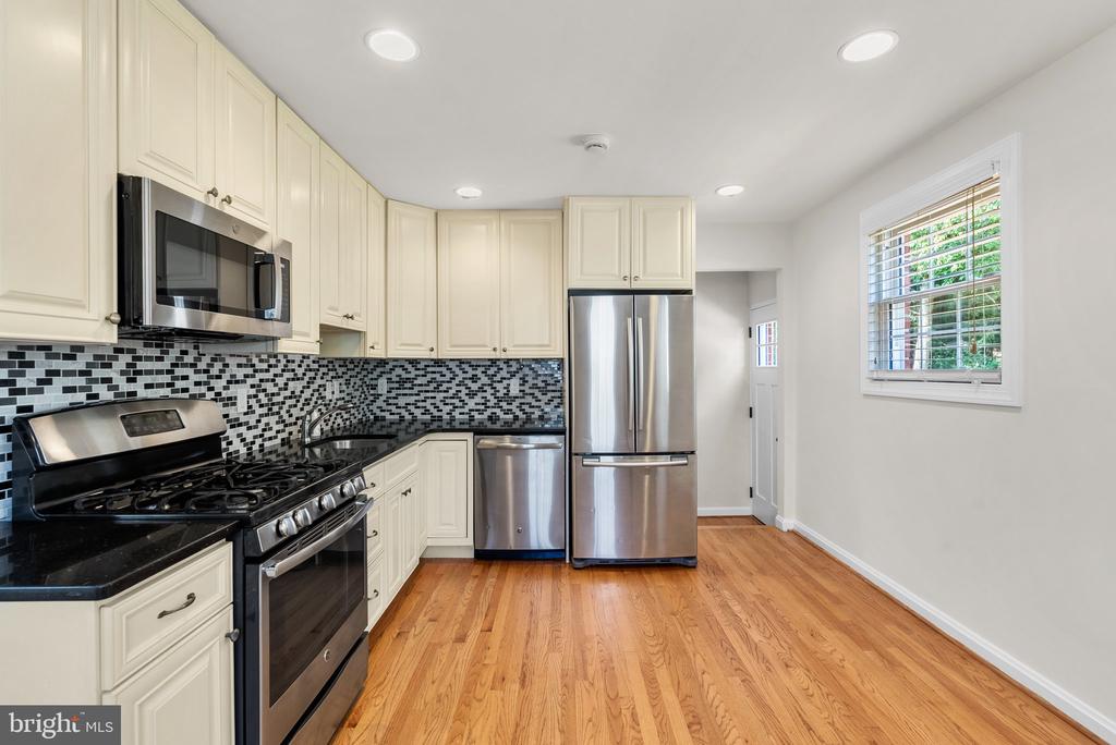 11804 TIMBER LN