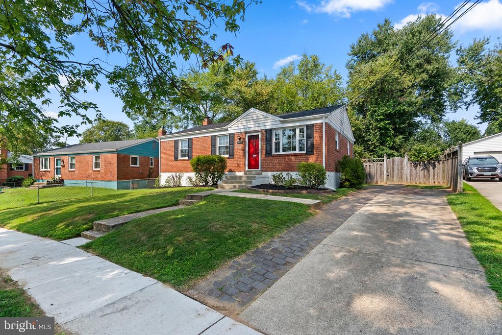 11804 TIMBER LN