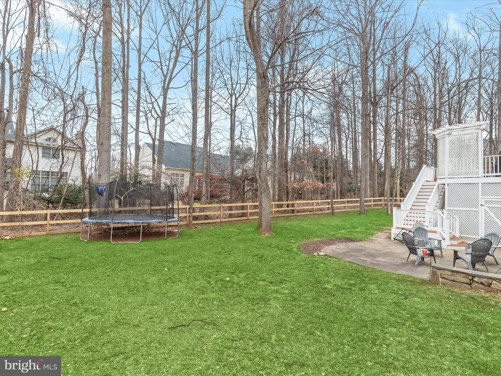 4006 THISTLEBRIDGE WAY