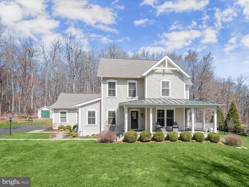 10152 SYCAMORE HOLLOW LN