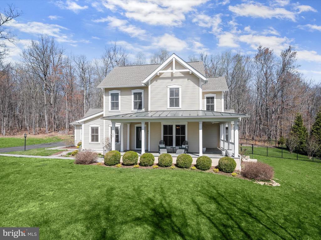 10152 SYCAMORE HOLLOW LN