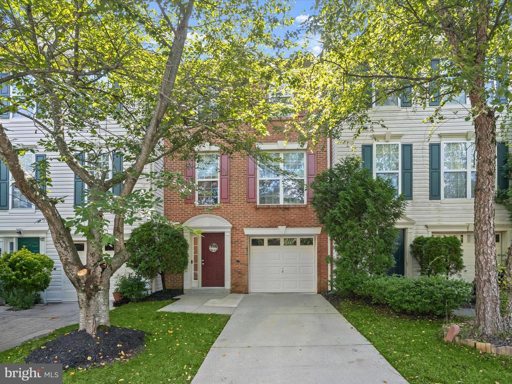 4706 BABBLING BROOK DR