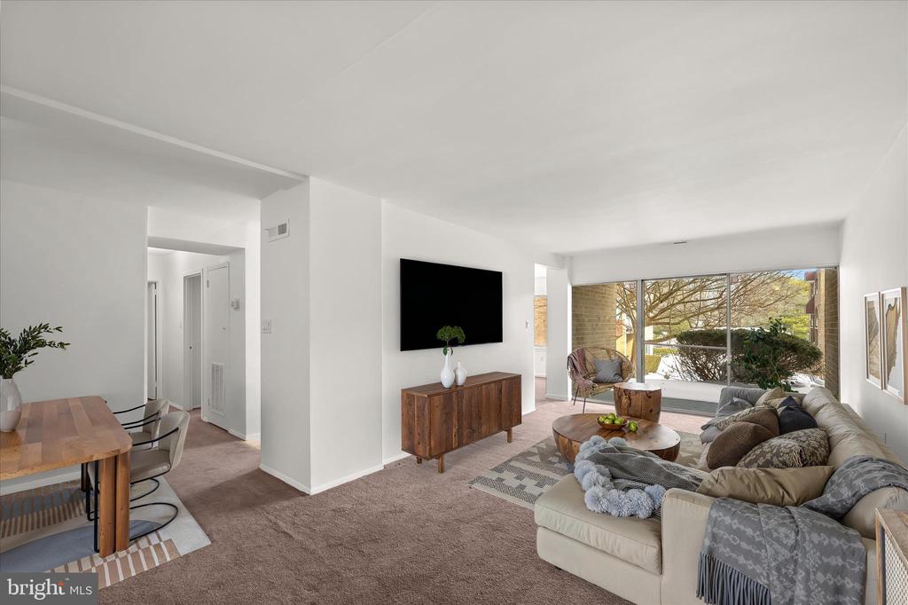 416 GIRARD STREET Unit: T2