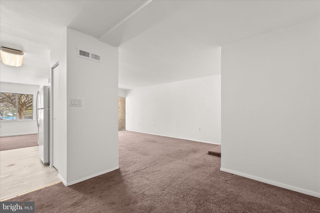 416 GIRARD STREET Unit: T2