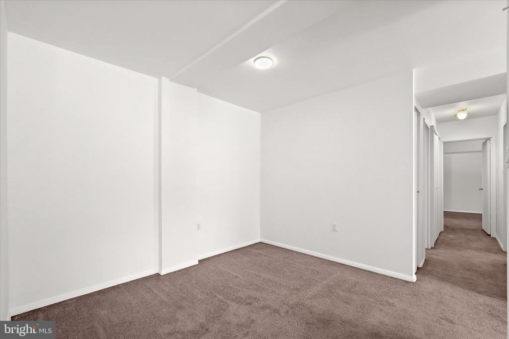 416 GIRARD STREET Unit: T2