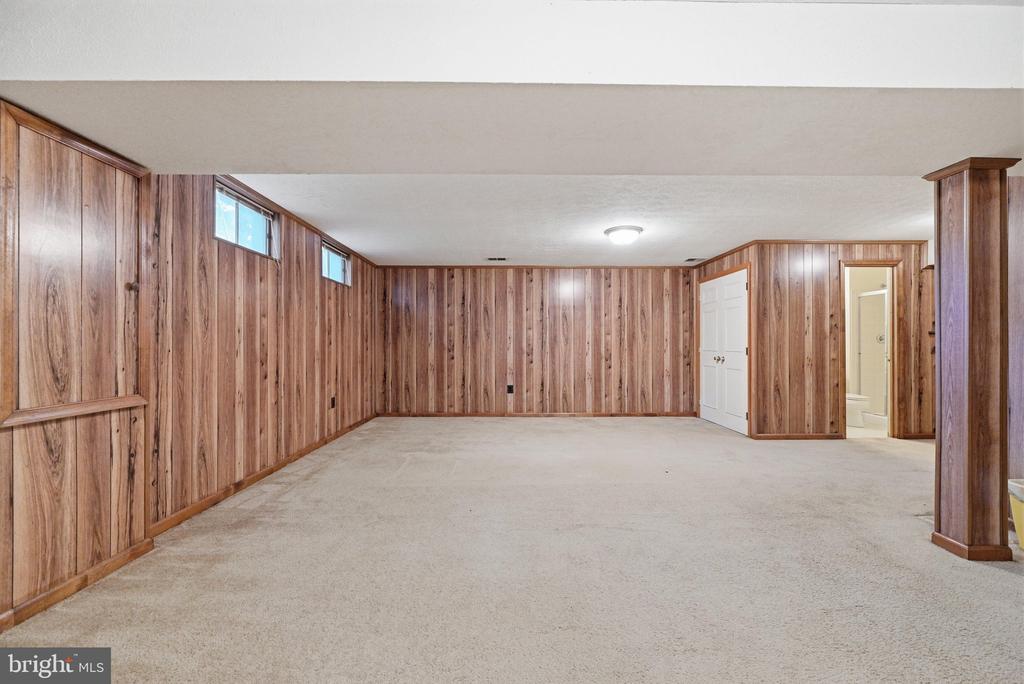 4012 EVANGELINE TERRACE