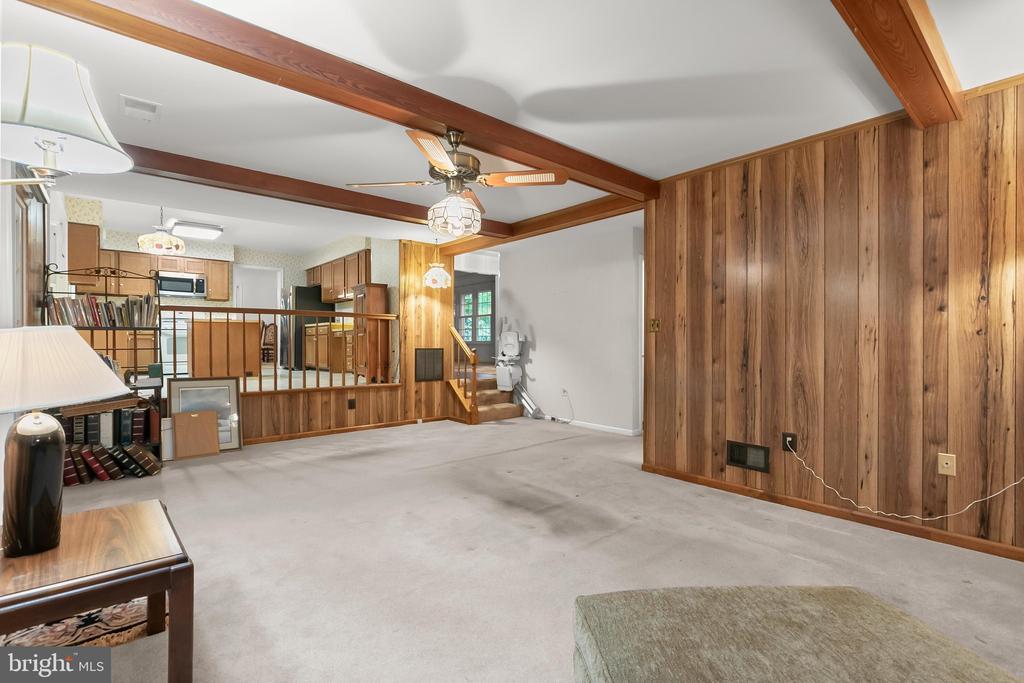 4012 EVANGELINE TERRACE