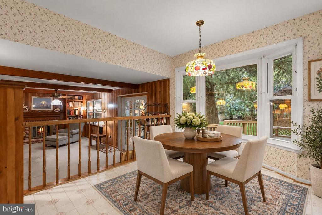4012 EVANGELINE TERRACE