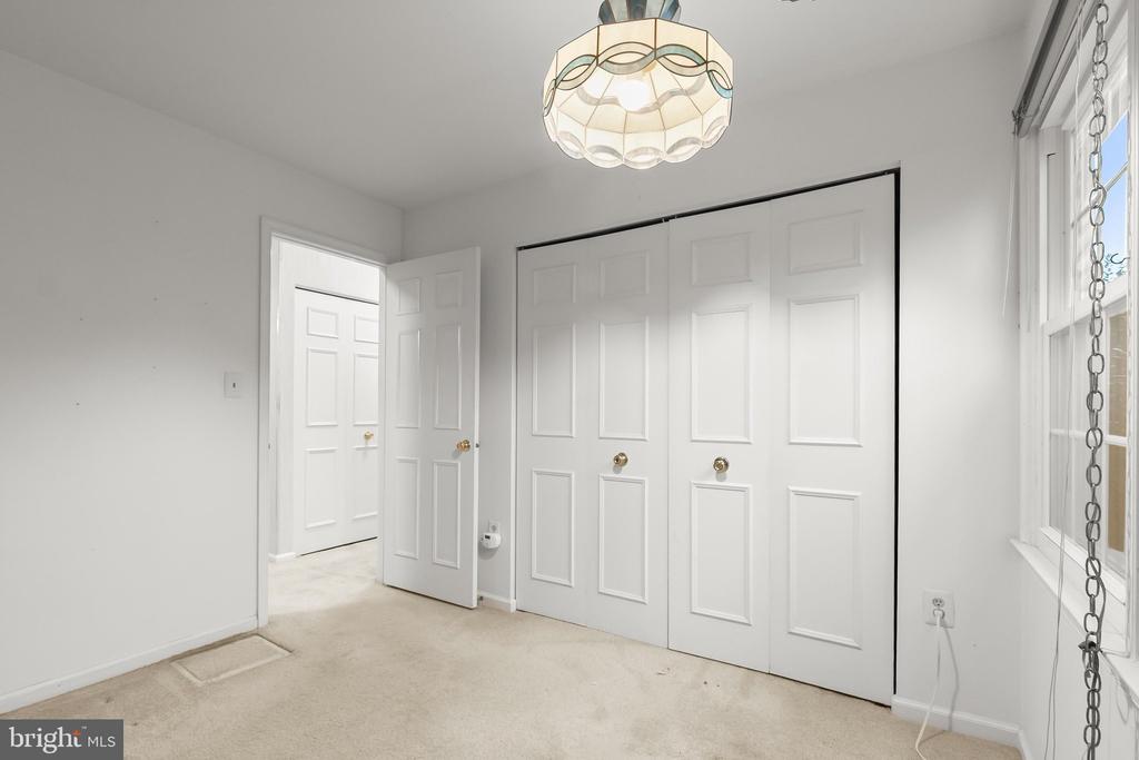 4012 EVANGELINE TERRACE