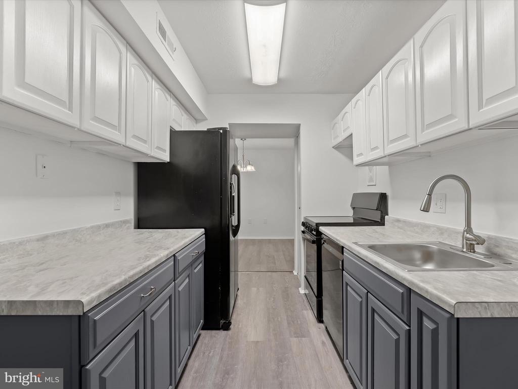 7824 HANOVER PARKWAY Unit: 102