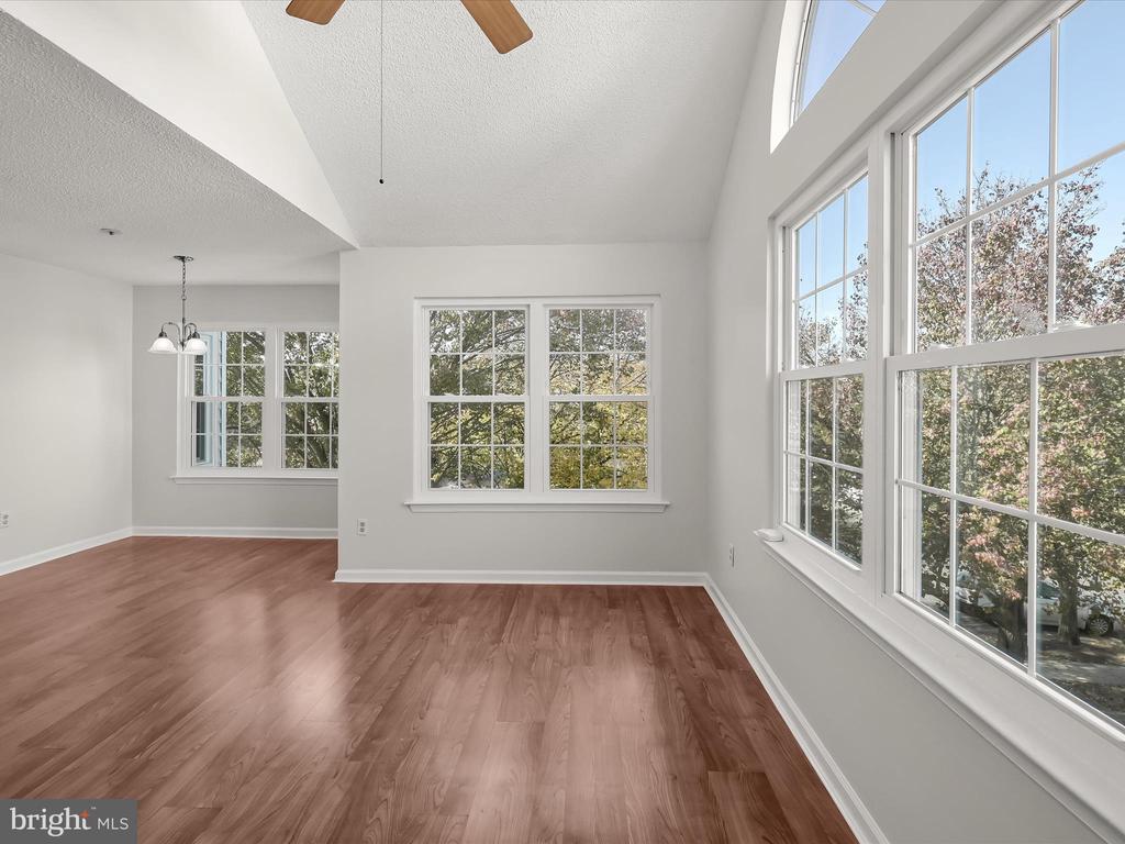 14067 VISTA DRIVE Unit: 128