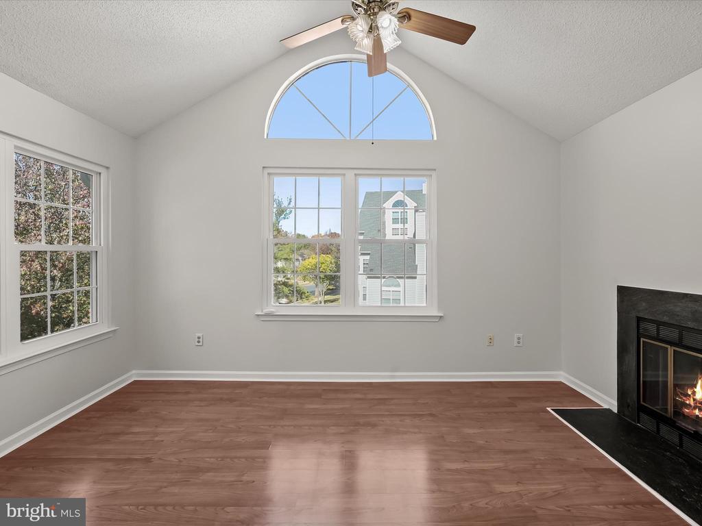 14067 VISTA DRIVE Unit: 128