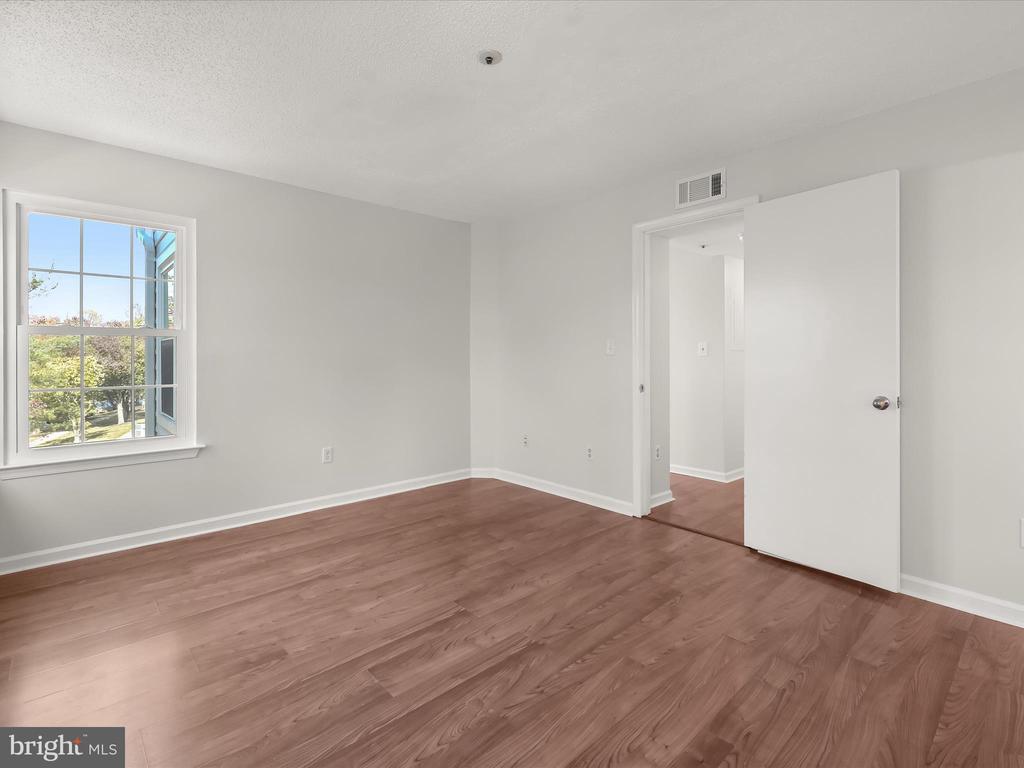 14067 VISTA DRIVE Unit: 128