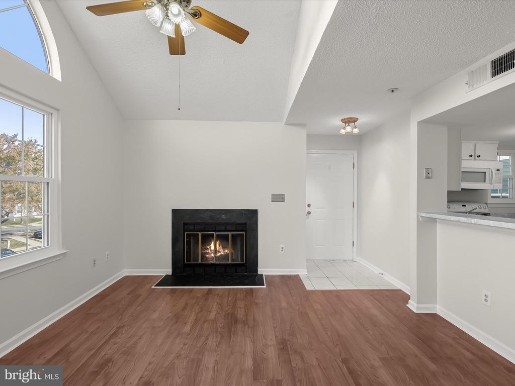 14067 VISTA DRIVE Unit: 128