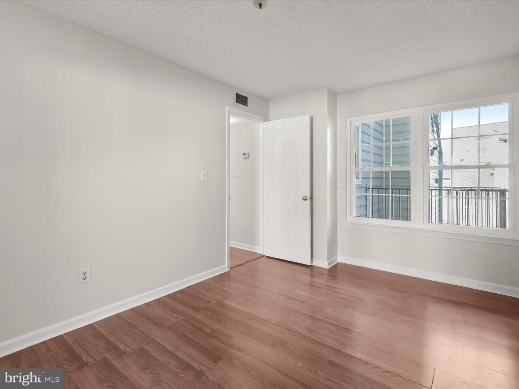 14067 VISTA DRIVE Unit: 128