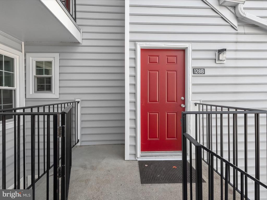14067 VISTA DRIVE Unit: 128