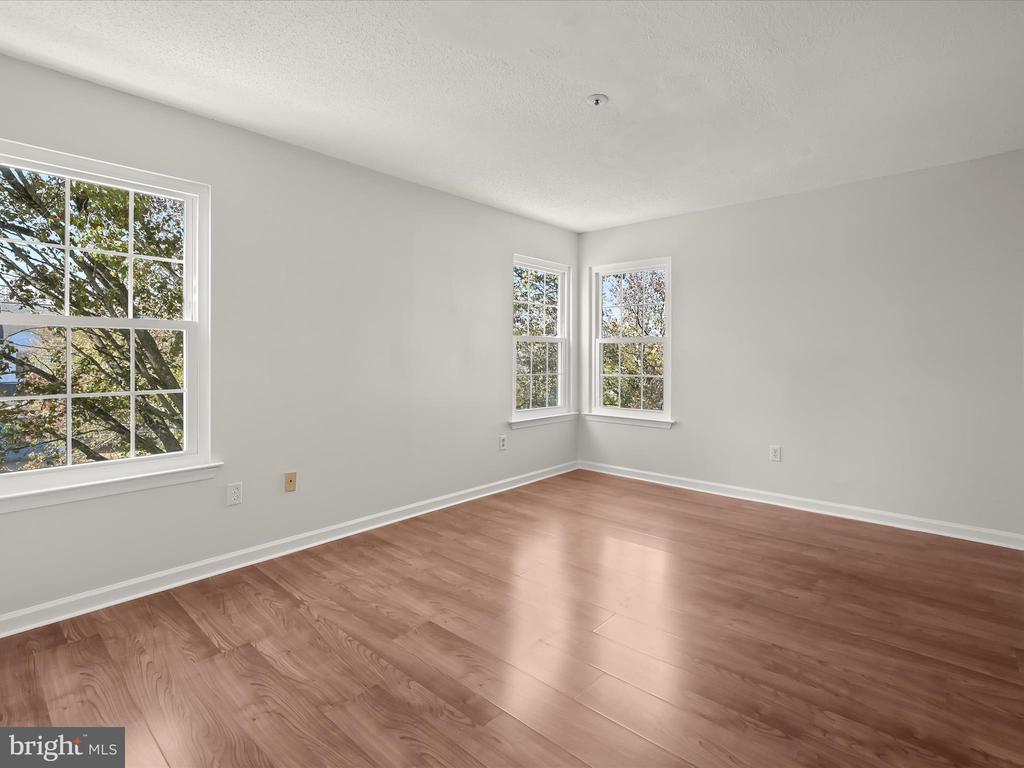 14067 VISTA DRIVE Unit: 128