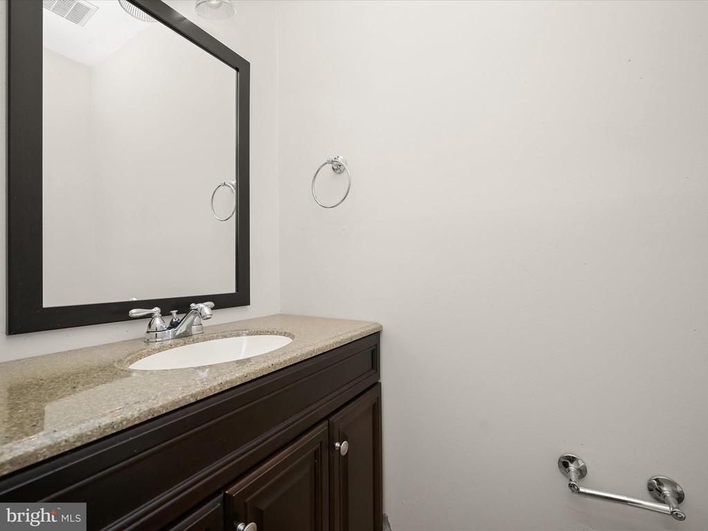 14909 ASHFORD CT