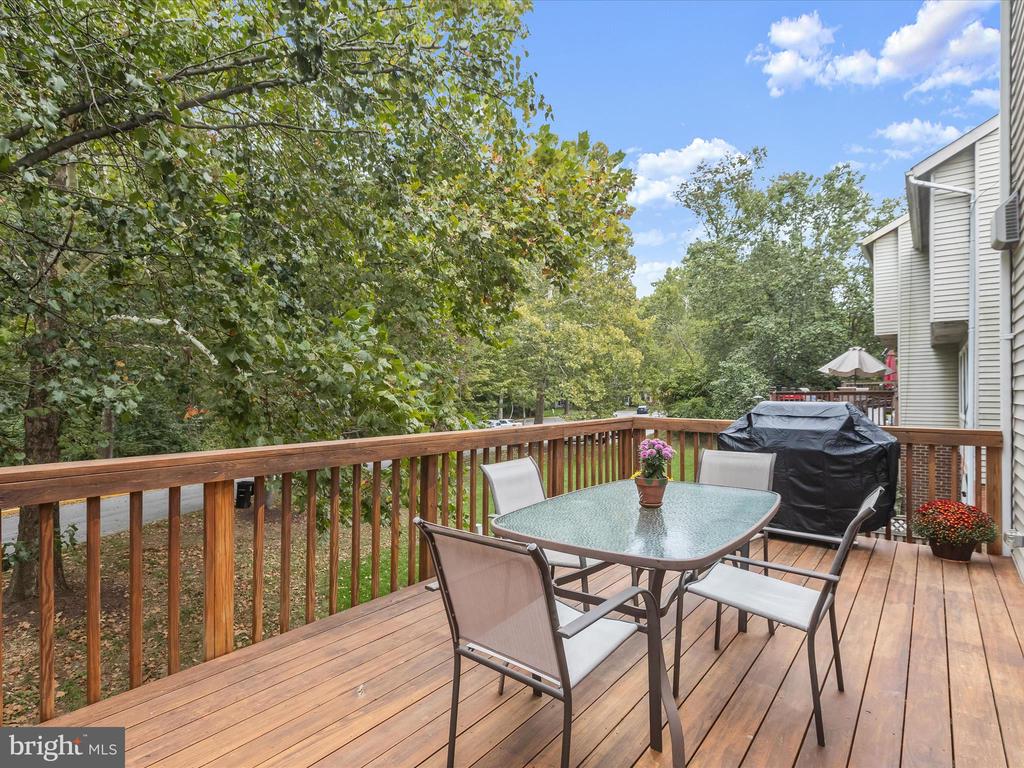 15839 MILLBROOK LN #122