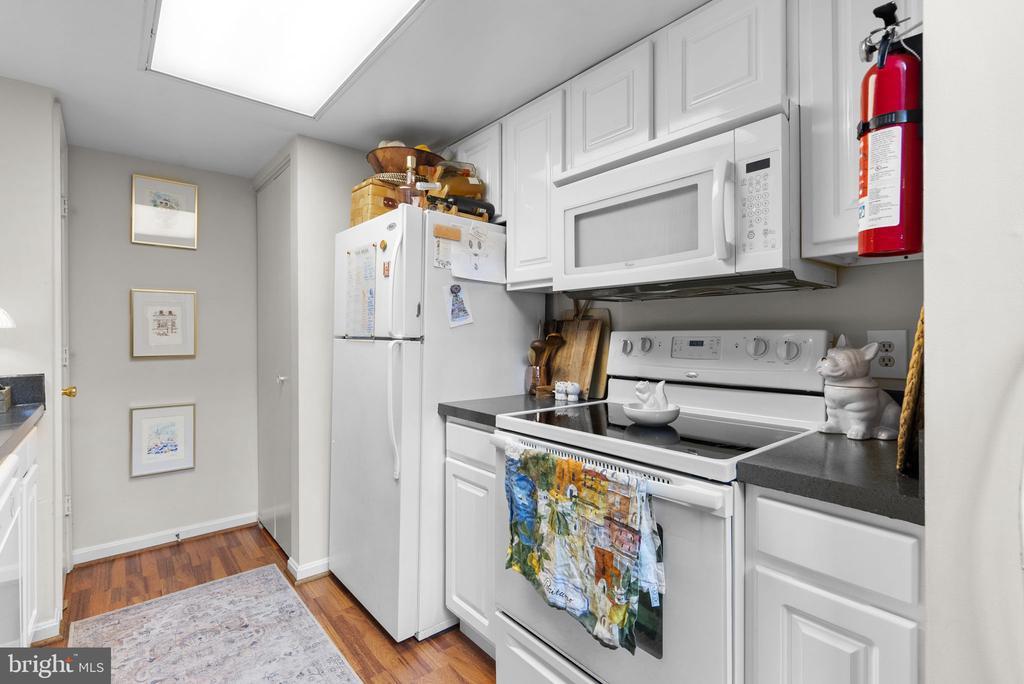 14132 BOWSPRIT LANE Unit: 709