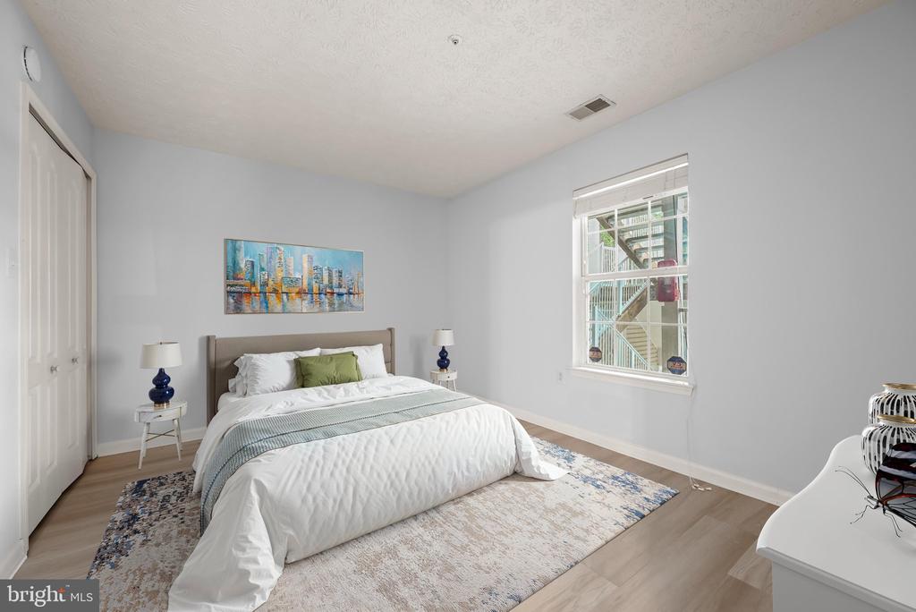 15604 EVERGLADE LANE Unit: 5-203