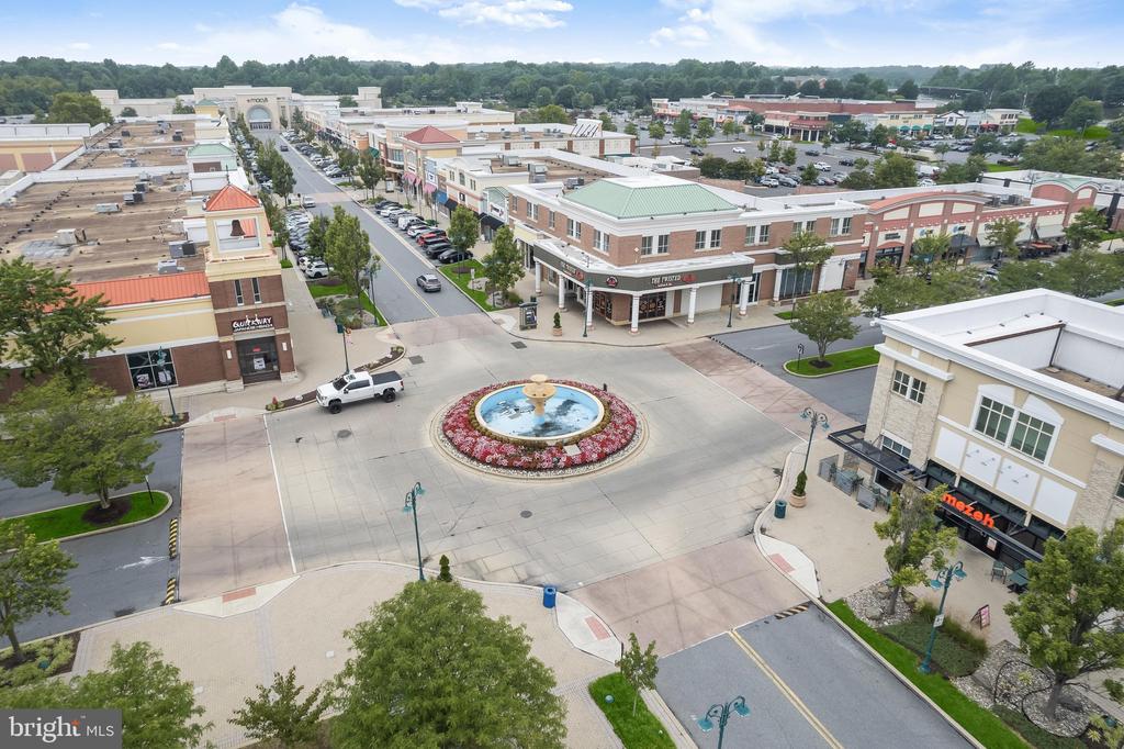 15604 EVERGLADE LANE Unit: 5-203