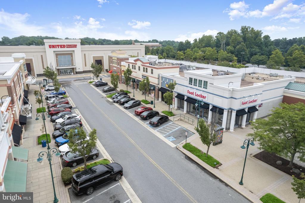 15604 EVERGLADE LANE Unit: 5-203