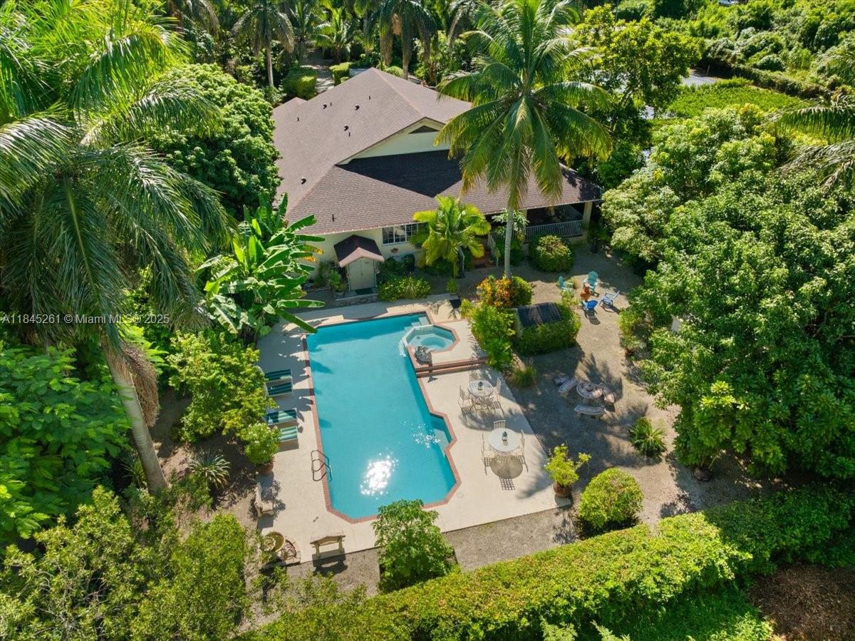 23600 SW 187th Ave