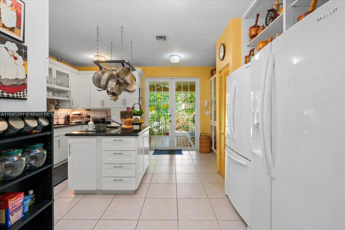 23600 SW 187th Ave