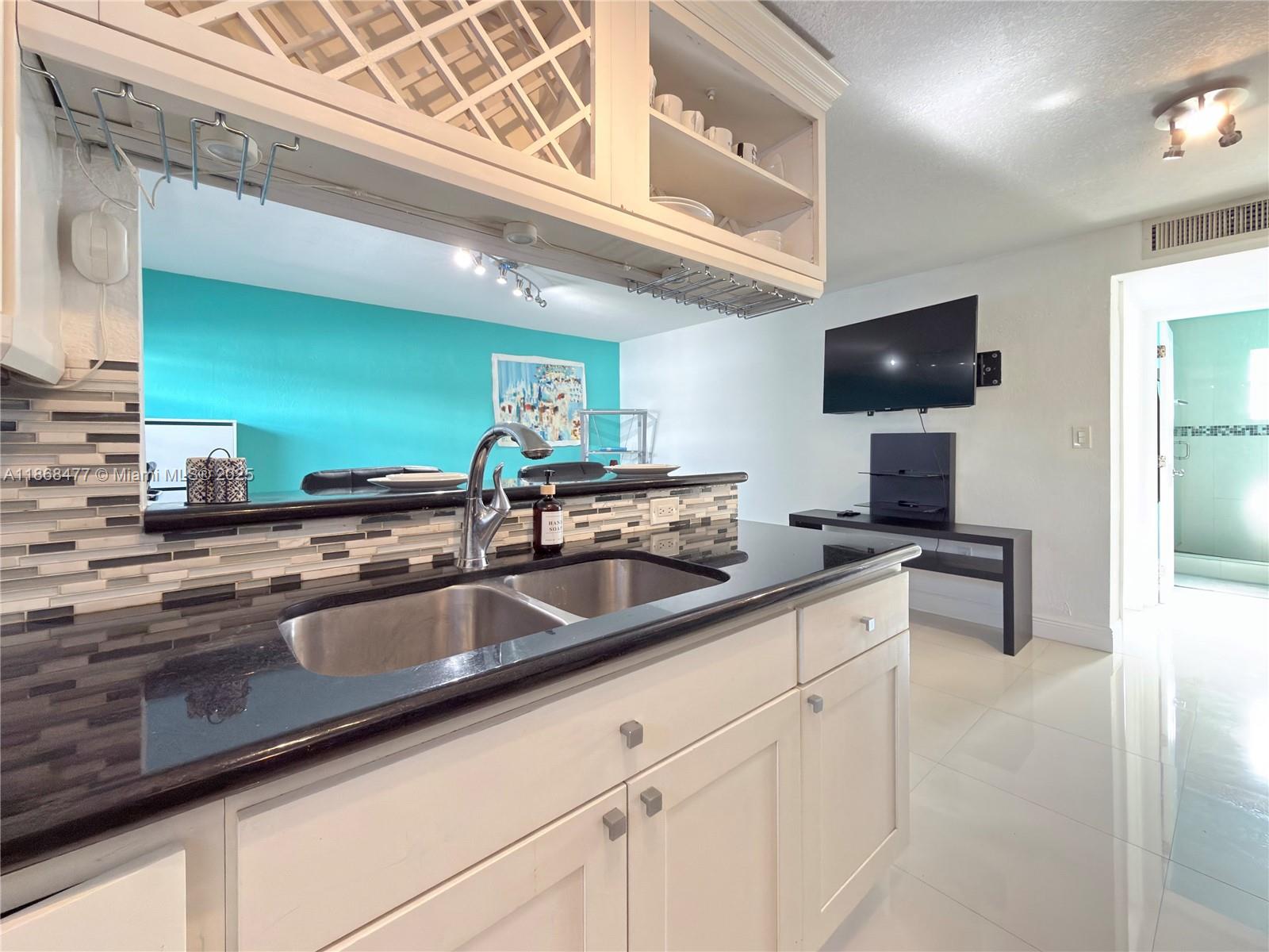 2465 SW 18th Ave # 3307