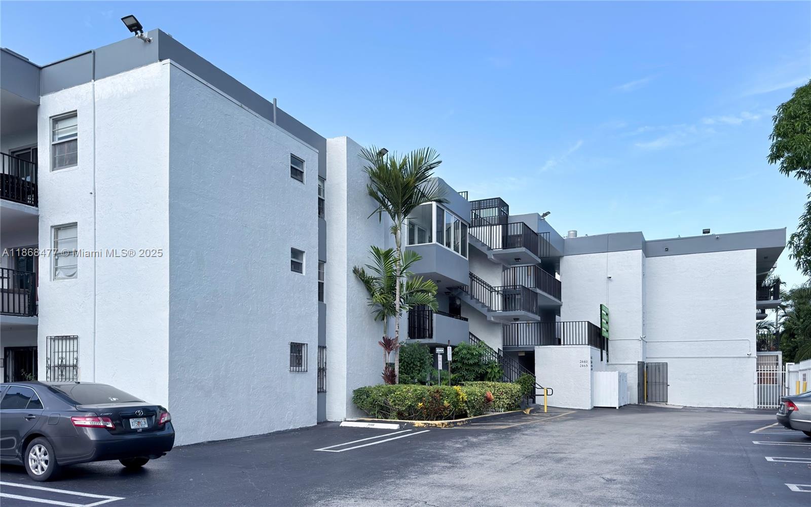 2465 SW 18th Ave # 3307