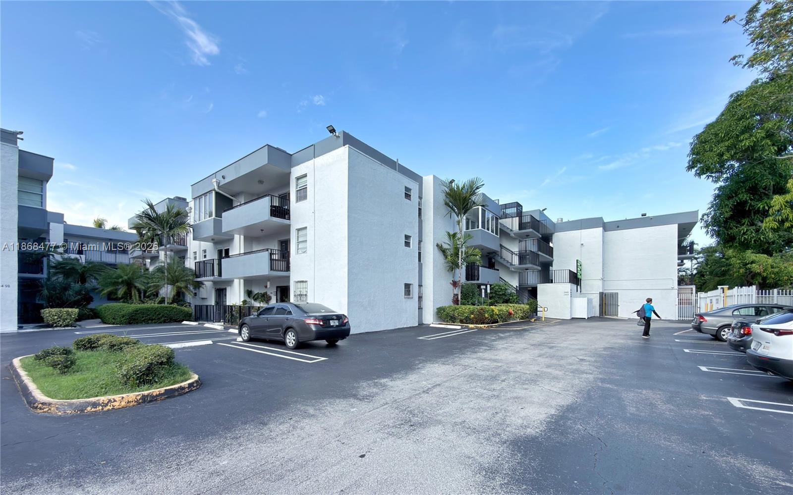 2465 SW 18th Ave # 3307