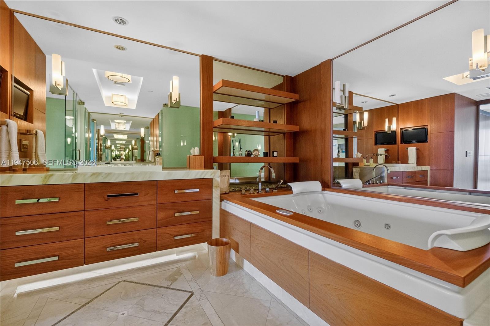 1331 Brickell Bay Dr # 3811