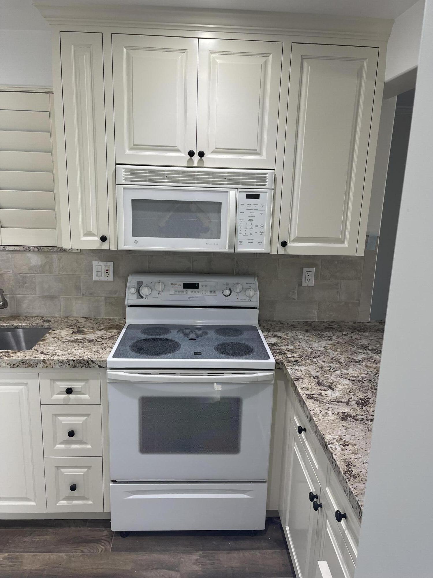 3375 Foothill Road Unit: 311