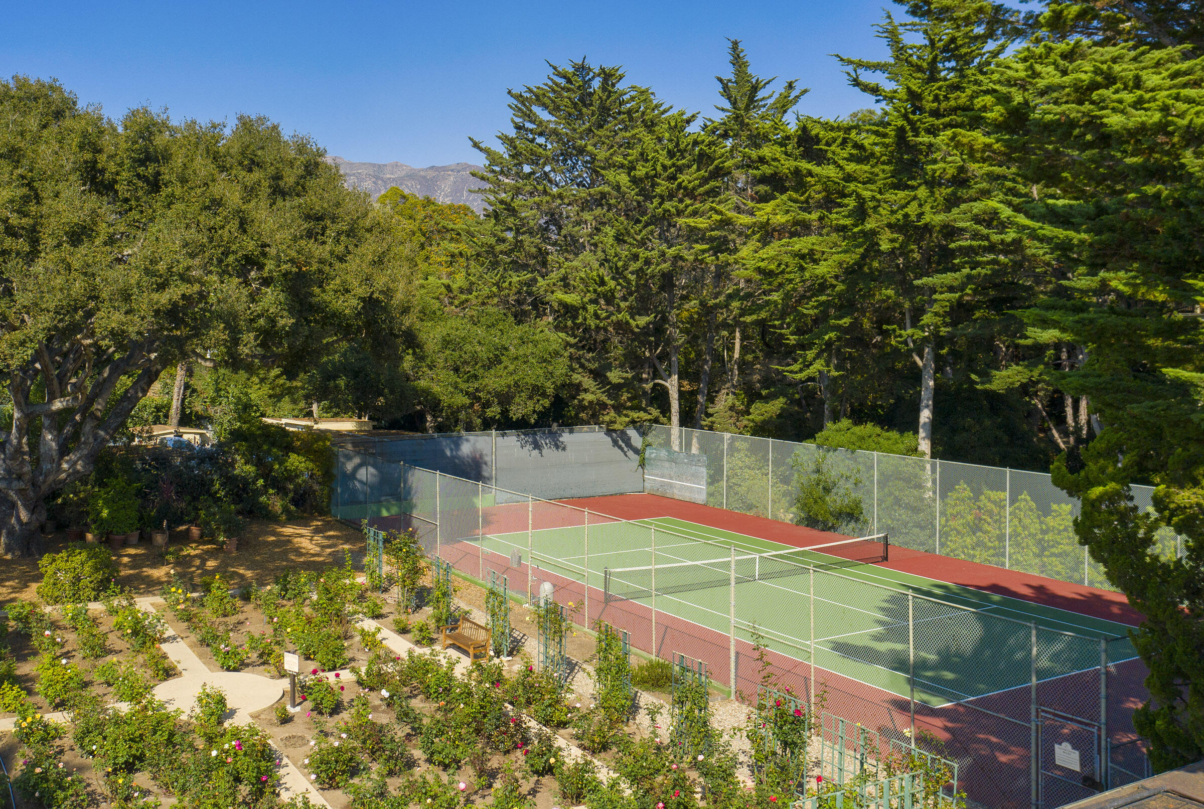 1315 Plaza Pacifica