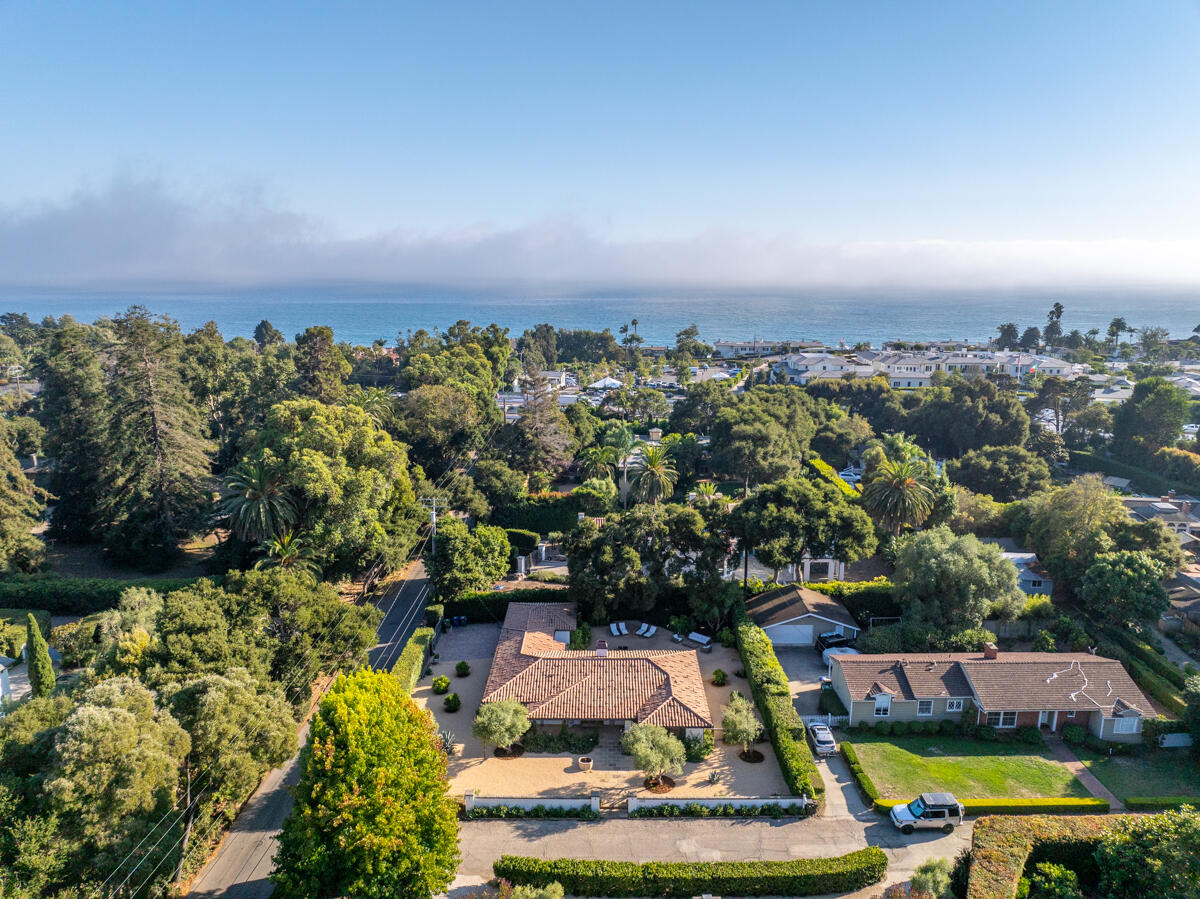 1595 Miramar Lane