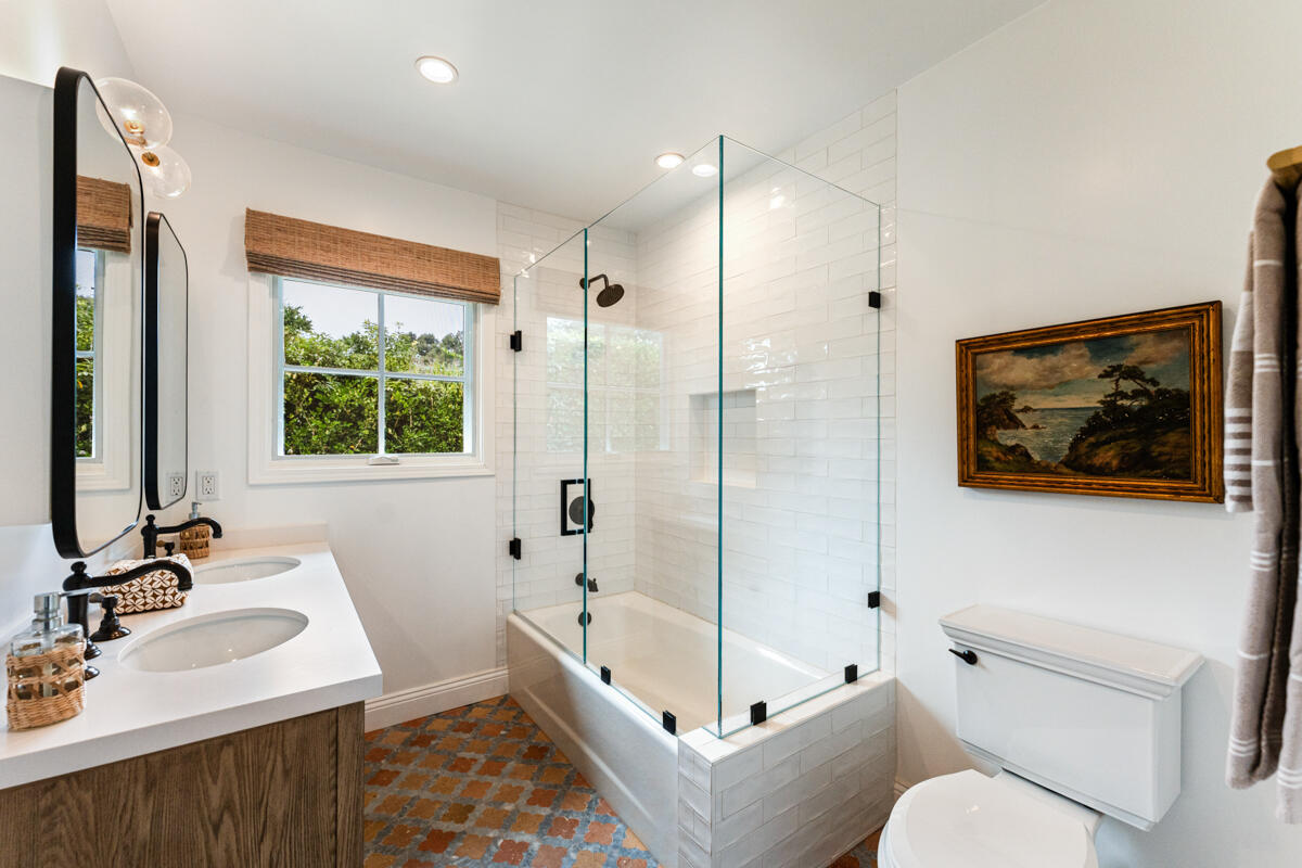 1595 Miramar Lane