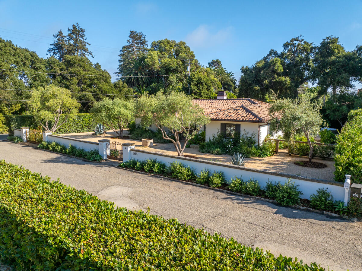 1595 Miramar Lane