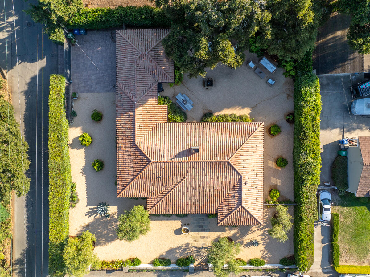 1595 Miramar Lane
