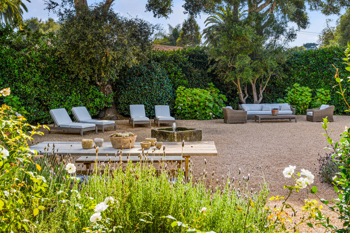 1595 Miramar Lane