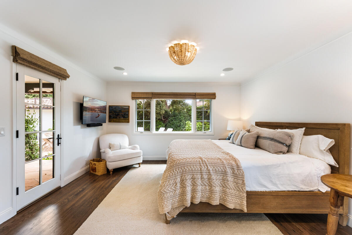1595 Miramar Lane